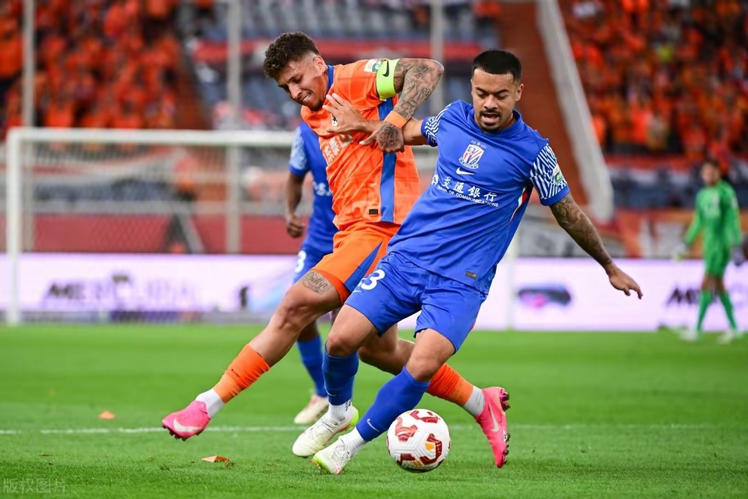 今晨欧超杯焦点战；上海申花刷新队史纪录；气氛紧张；身体对抗强度拉满的简单介绍-金年会网页版