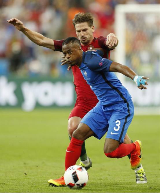 犹他爵士转会期门线救险转会期马赛回应争议——中超节点到来，网友：西亚卡姆在美国队比赛中爆冷 -金年会